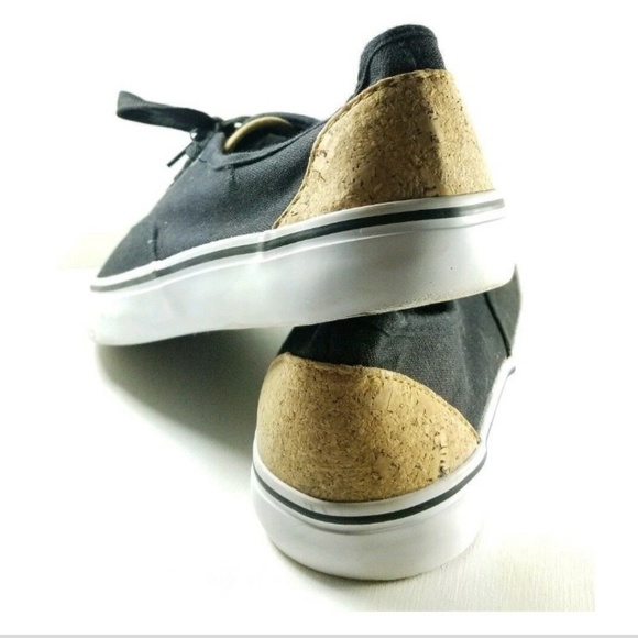 Carbon Elements Canvas Plimsoll Sneakers - Picture 6 of 7